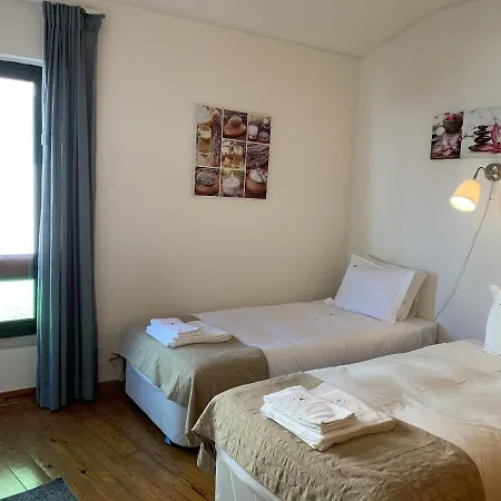 Cool Apartment Within Cascais' Castelo * Кашкайш